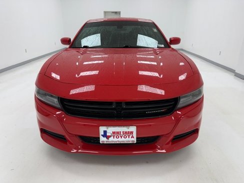 Used 2020 Dodge Charger SXT w/ Leather Interior Group image 3