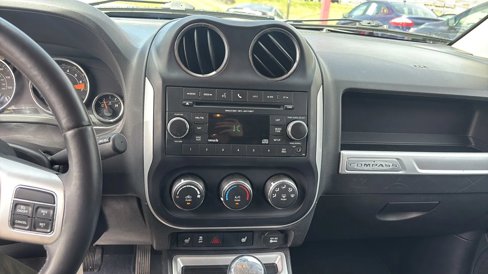 Used 2016 Jeep Compass High Altitude image 20