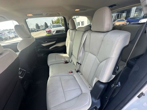 Used 2020 Subaru Ascent Premium w/ Convenience Package image 24