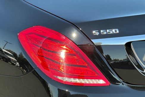 Used 2015 Mercedes-Benz S 550 Sedan image 27