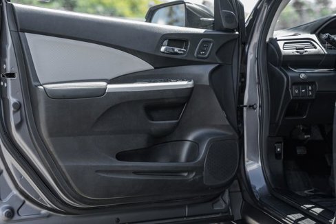 Used 2016 Honda CR-V Touring image 39