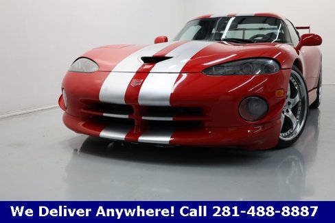 Used 1997 Dodge Viper GTS image 2