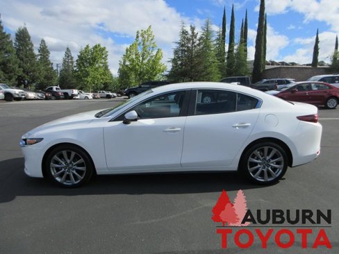 Used 2019 MAZDA MAZDA3 Sedan w/ Preferred Package image 7