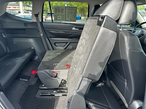 Used 2018 Volkswagen Atlas SE image 52
