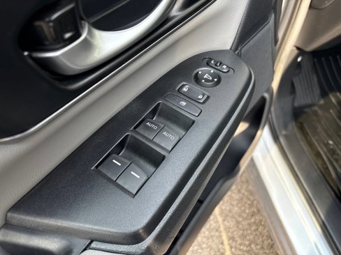 Used 2018 Honda CR-V EX-L image 12