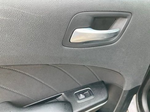 Used 2022 Dodge Charger SXT image 28