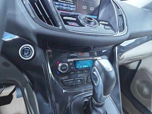 Used 2014 Ford Escape Titanium image 19