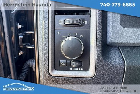 Used 2015 RAM 1500 Tradesman w/ Popular Equipment Group image 17