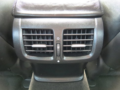 Used 2011 Acura TL w/ Technology Package image 38