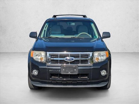 Used 2011 Ford Escape XLT w/ 203A Rapid Spec Order Code image 2