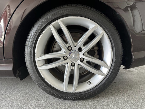 Used 2012 Mercedes-Benz C 250 Sedan image 40