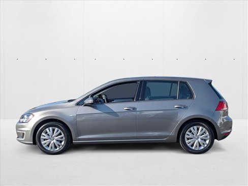 Used 2015 Volkswagen e-Golf SEL Premium image 9