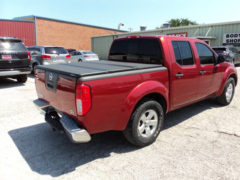Used 2012 Nissan Frontier SV image 5