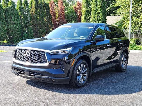 Certified 2025 INFINITI QX60 Pure image 2