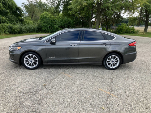 Used 2019 Ford Fusion SEL image 2