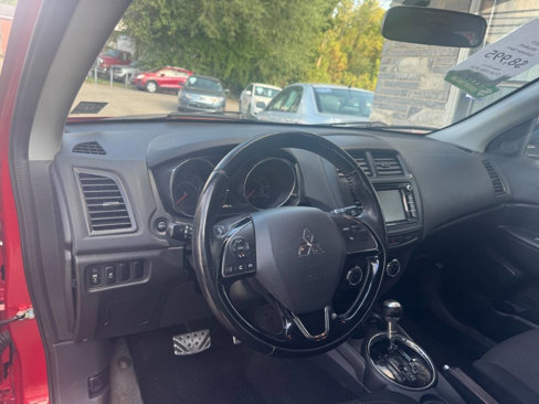 Used 2017 Mitsubishi Outlander Sport LE image 15