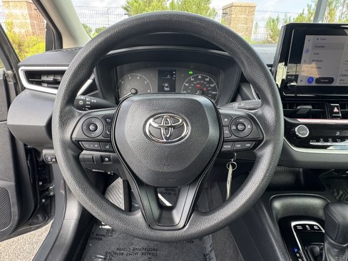 Used 2024 Toyota Corolla LE image 22