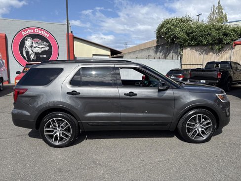 Used 2016 Ford Explorer Sport image 5
