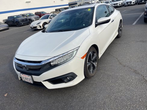 Used 2018 Honda Civic Touring image 8