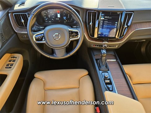 Used 2019 Volvo XC60 T6 Inscription image 15