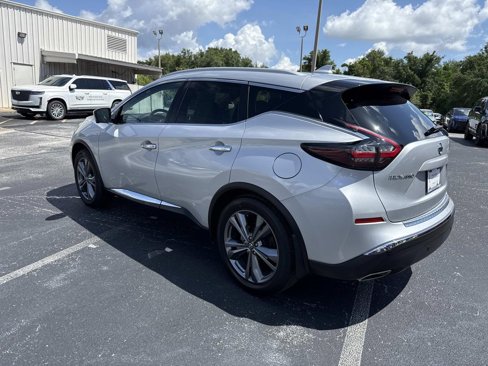 Used 2020 Nissan Murano Platinum image 16
