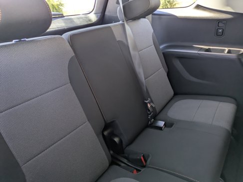 Used 2021 Chevrolet Traverse LS image 15