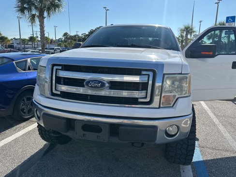 Used 2014 Ford F150 XLT w/ Equipment Group 301A Mid image 2