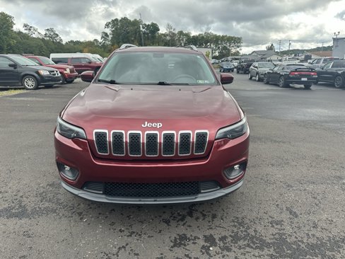 Used 2019 Jeep Cherokee Latitude Plus w/ Cold Weather Group image 2