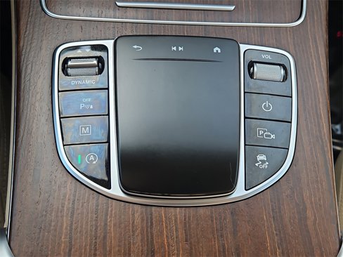 Used 2022 Mercedes-Benz GLC 300 4MATIC image 17