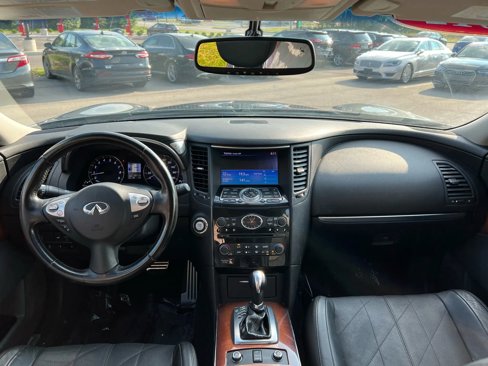 Used 2012 INFINITI FX35 AWD w/ Premium Pkg image 9