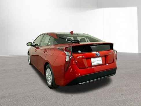 Used 2016 Toyota Prius Two image 31