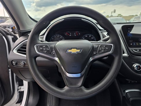 Used 2024 Chevrolet Malibu LT image 19