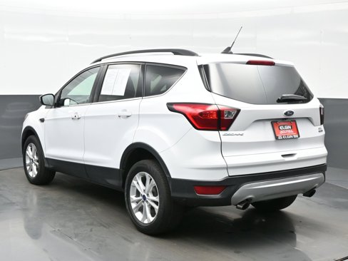 Used 2019 Ford Escape SEL image 4