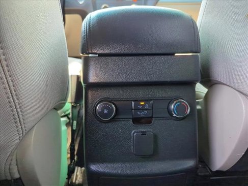 Used 2018 Ford Explorer XLT w/ Equipment Group 201A image 18