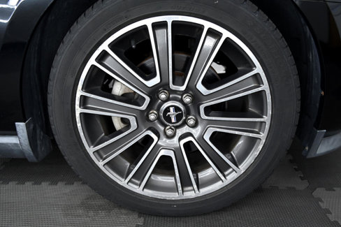 Used 2010 Ford Mustang GT image 44