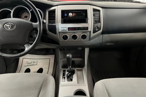 Used 2005 Toyota Tacoma PreRunner image 14