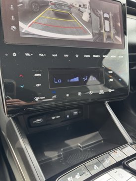 Used 2022 Hyundai Tucson Limited image 22