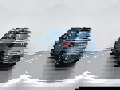 Certified 2022 Hyundai Venue Limited image 5