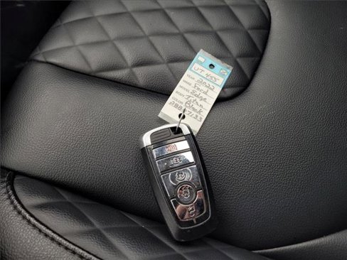 Certified 2022 Ford Edge Titanium image 25