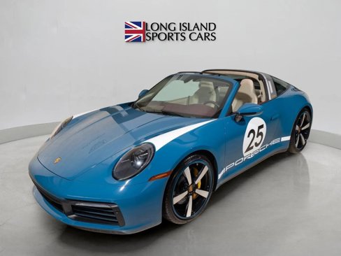 Used 2021 Porsche 911 Targa 4S Heritage Design image 43