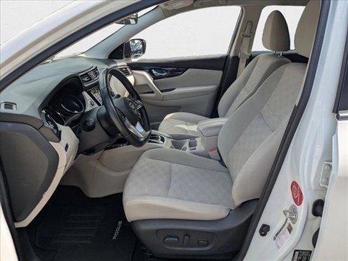 Used 2019 Nissan Rogue Sport SV w/ Technology Package image 15