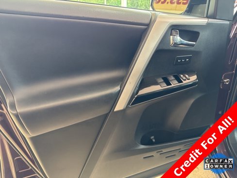 Used 2016 Toyota RAV4 Limited image 13
