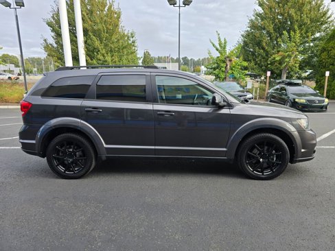 Used 2016 Dodge Journey SXT w/ Blacktop Package image 7