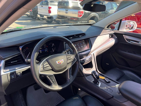Used 2017 Cadillac XT5 Luxury image 11