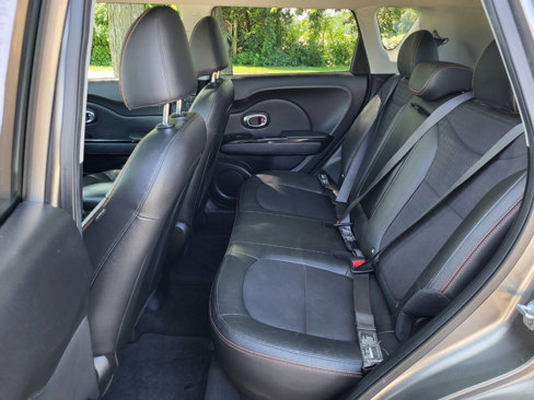 Used 2018 Kia Soul ! w/ Tech Package image 34