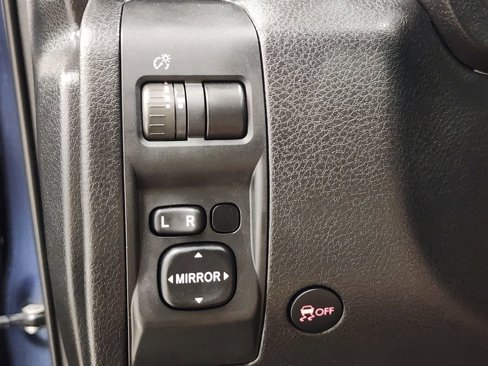 Used 2011 Subaru Forester 2.5X Limited w/ Utility Pkg image 17