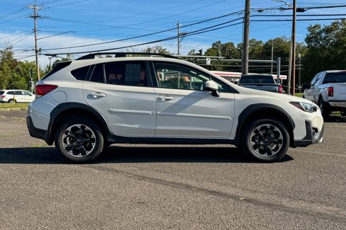 Certified 2021 Subaru Crosstrek 2.0i Premium w/ Moonroof Package image 2
