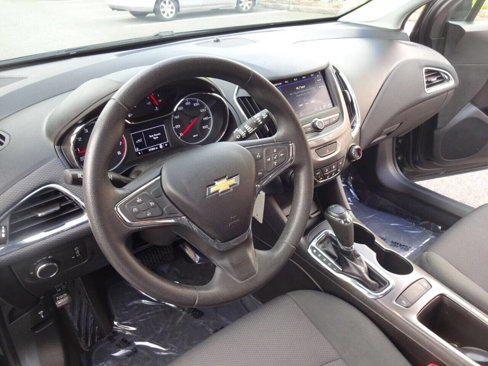 Used 2019 Chevrolet Cruze LT image 20