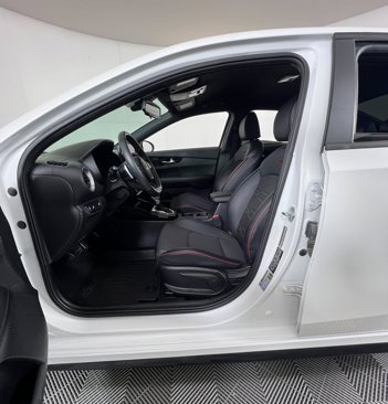 Used 2023 Kia Forte GT image 8