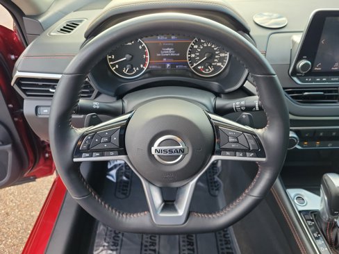 Certified 2021 Nissan Altima 2.5 SR w/ SR Premium Package image 26